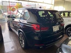 بی ئێم دەبڵیو X5